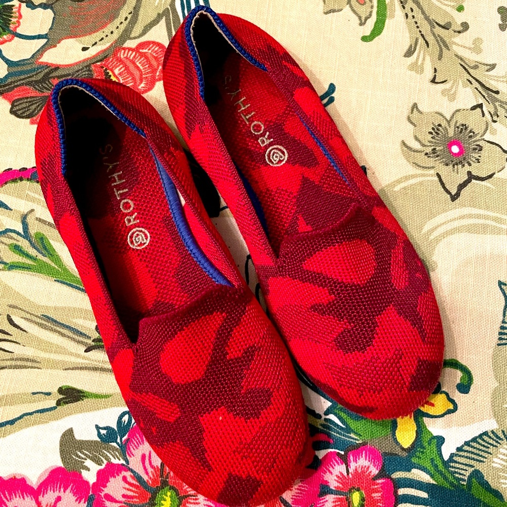 Rothy’s Girls red camo loafers